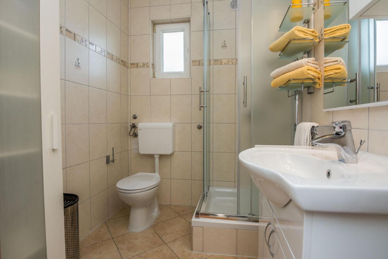 Apartments Sarlija Вир Экстерьер фото
